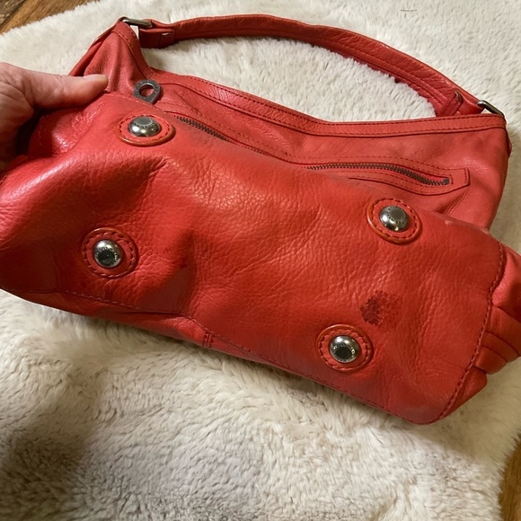 Marc Jacobs Hobo Red Turnlock. Leather Shoulder Bag Purse Slouchy - Picture 2 of 12